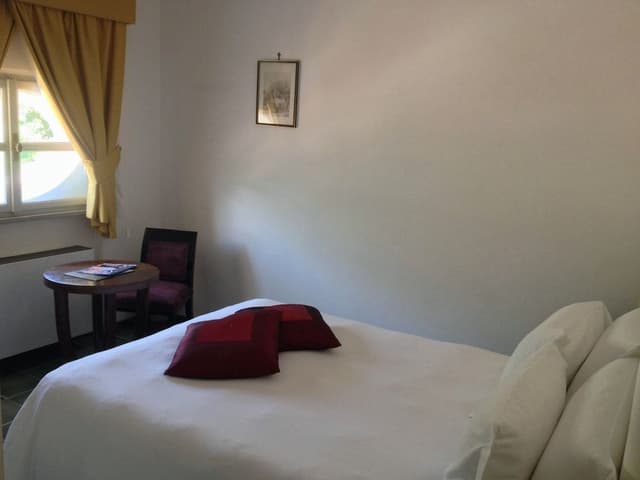 Classic Double Room, 1 Large Twin Bed, City View