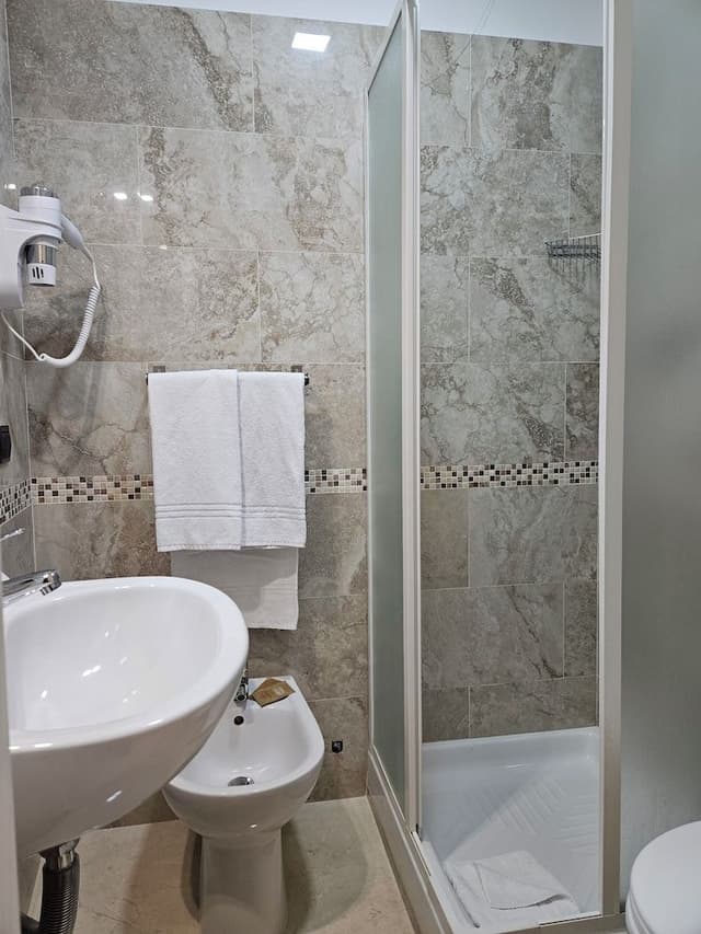 Basic Double or Twin Room