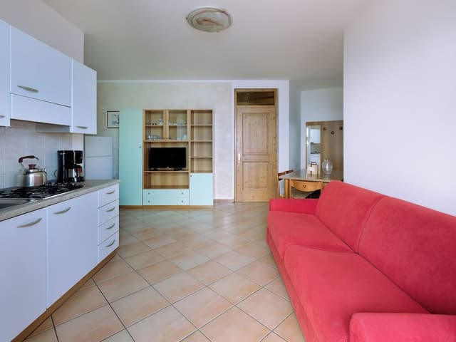 Superior Apartment, 2 Bedrooms, Lake View