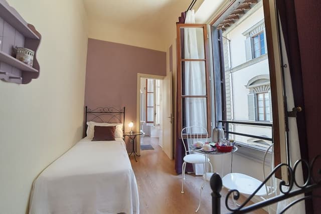 Standard Room, 2 Twin Beds, Non Smoking, Ensuite (Vista Duomo)
