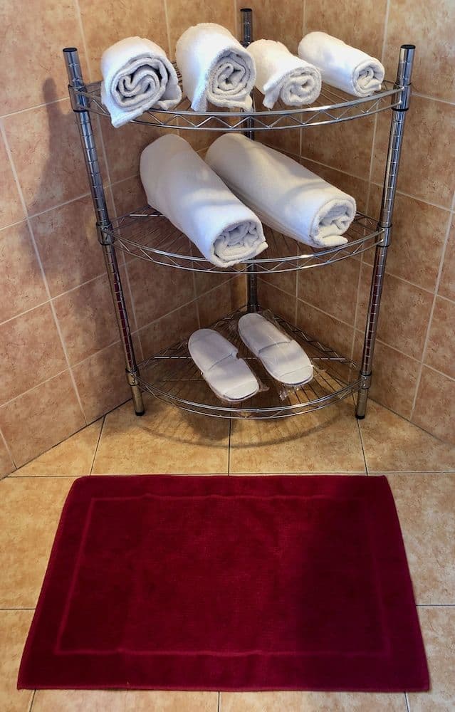 Romantic Studio Suite, 1 Queen Bed, Private Bathroom, Garden Area