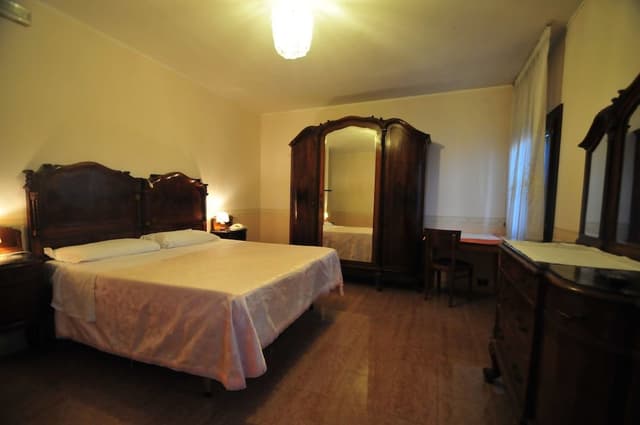 Superior Double or Twin Room, Private Bathroom, Canal View