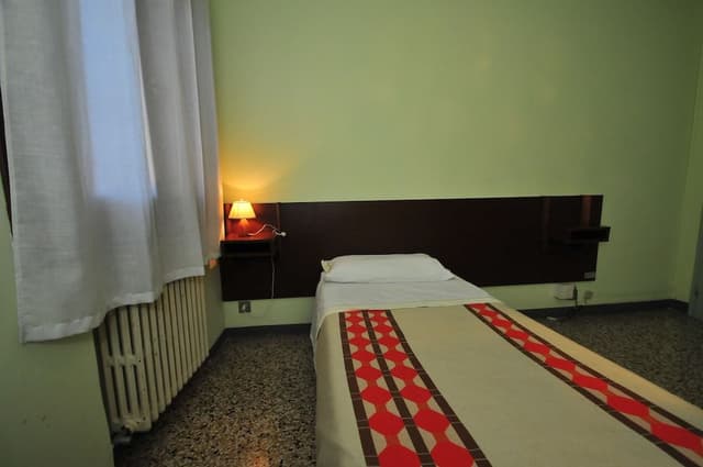 Basic Single Room, Shared Bathroom