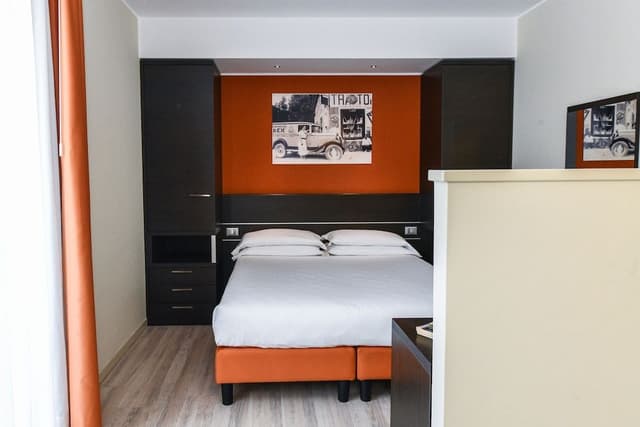 Double Room, Balcony