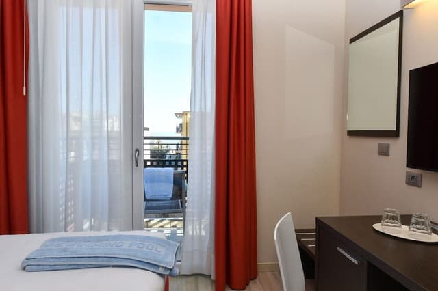 Double Room, Balcony