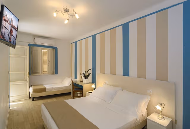 Basic Triple Room, Courtyard View