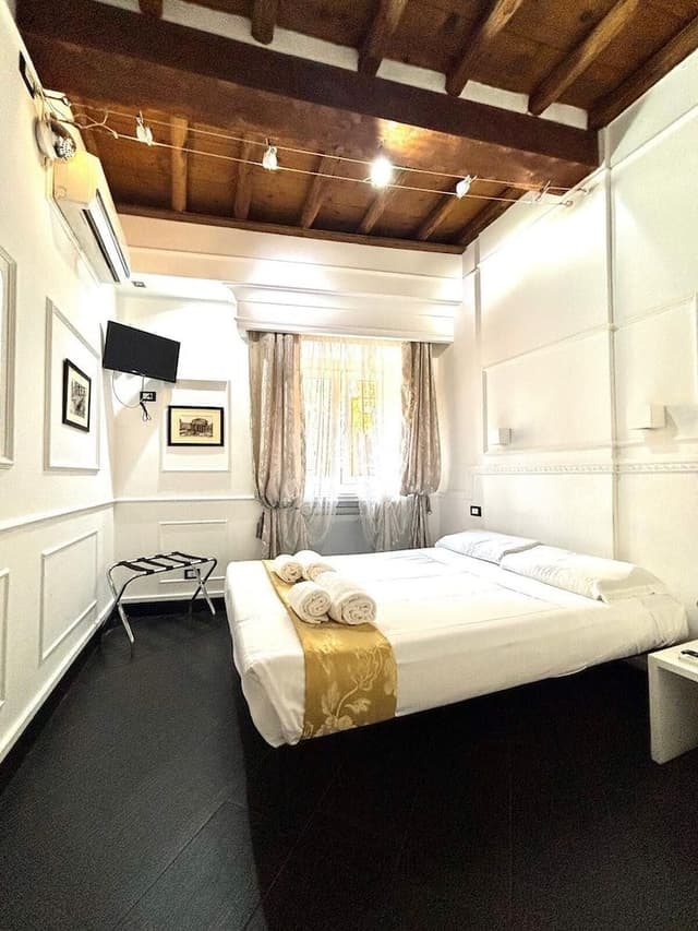 Classic Double or Twin Room