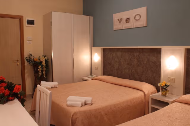 Triple Room