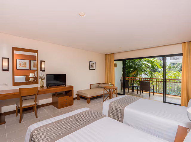 Superior Pool View Room