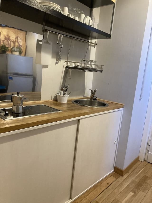 Double Room, Kitchen