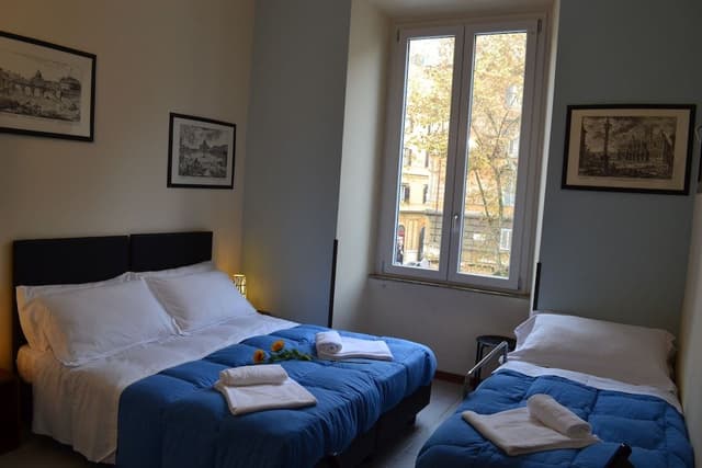 Triple Room