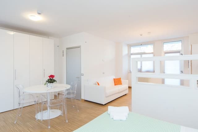 Senior Apartment