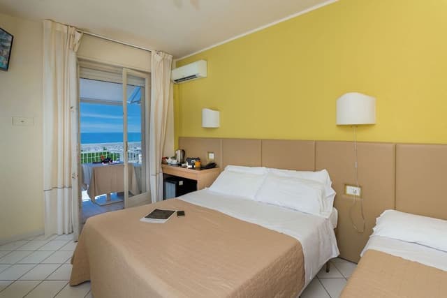 Triple Room, Balcony, Partial Sea View