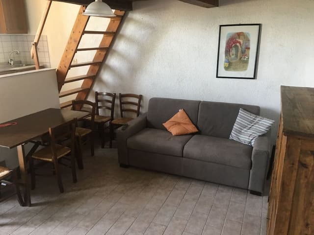 Duplex, 2 Bedrooms