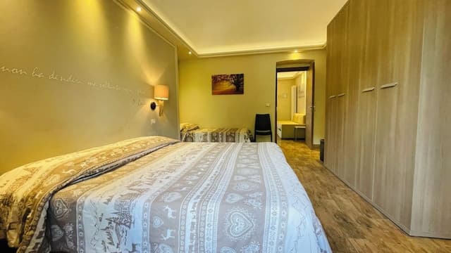 Classic Apartment, 1 Bedroom (5 people)