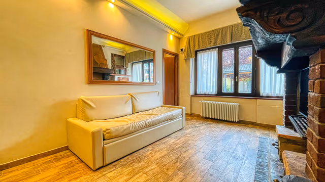 2BR Apt sleeps 6, Ground Floor - Tabor
