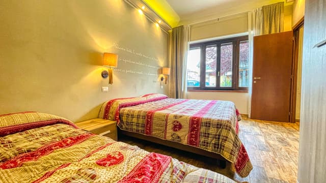 2BR Apt sleeps 6, Ground Floor - Tabor