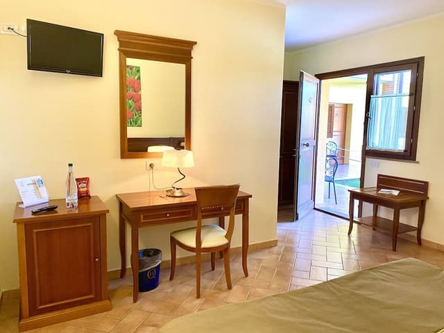 Superior Room, 1 Double or 2 Twin Beds, Pool View