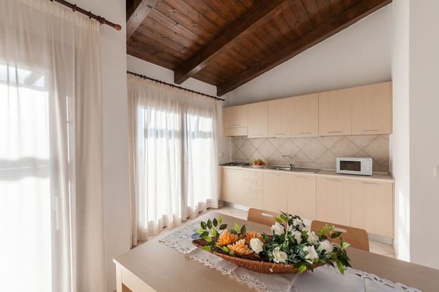 Classic Condo, 2 Bedrooms