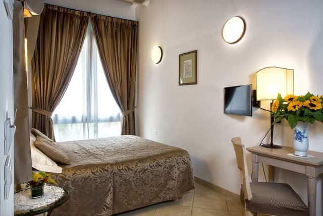 Superior Double Room, Canal View