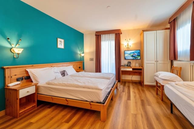 Triple Room, Balcony
