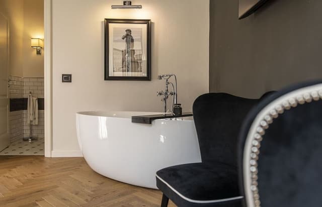 Executive Studio Suite