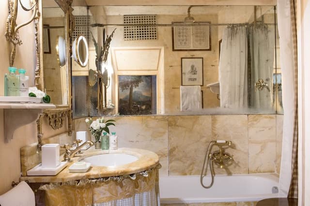 Napoleone Suite