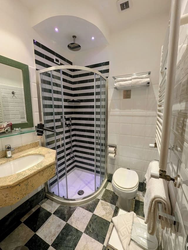 Triple Room, City View