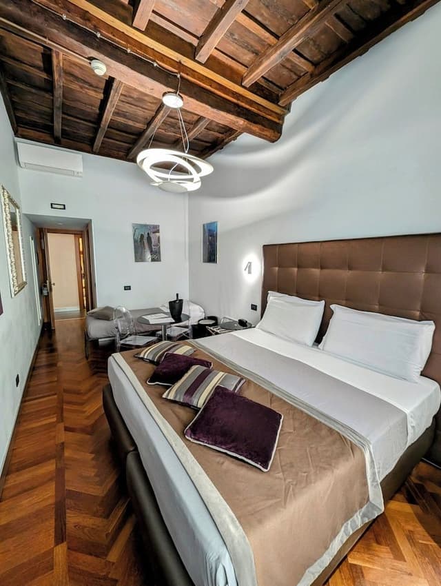 Triple Room, City View
