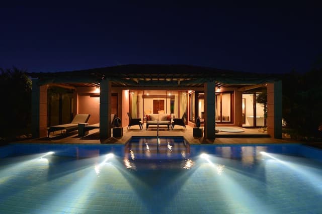 Suite Villa (1 Bedroom, Non Smoking)
