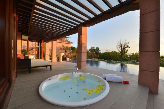 Suite Villa (1 Bedroom, Non Smoking)