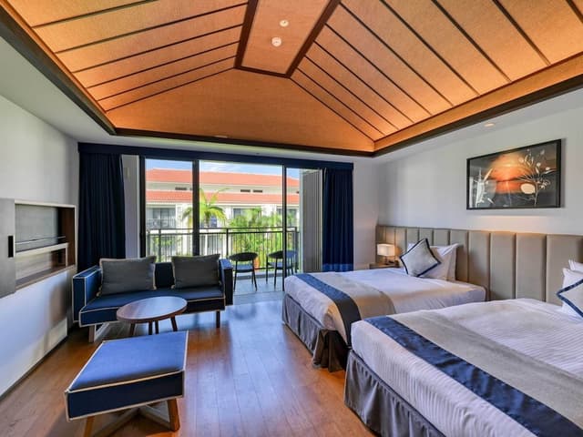 Superior Twin Room [North-wing or South-wing]