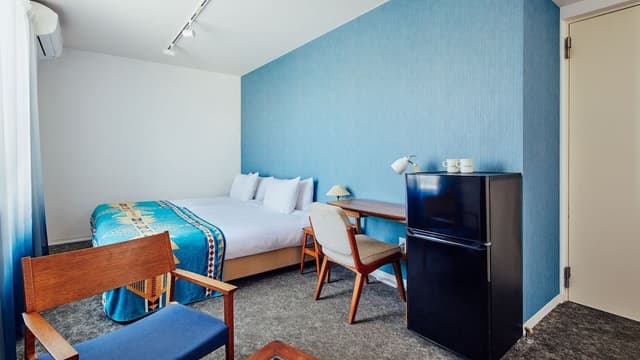 [Private Bathroom] Superior King or Twin Room