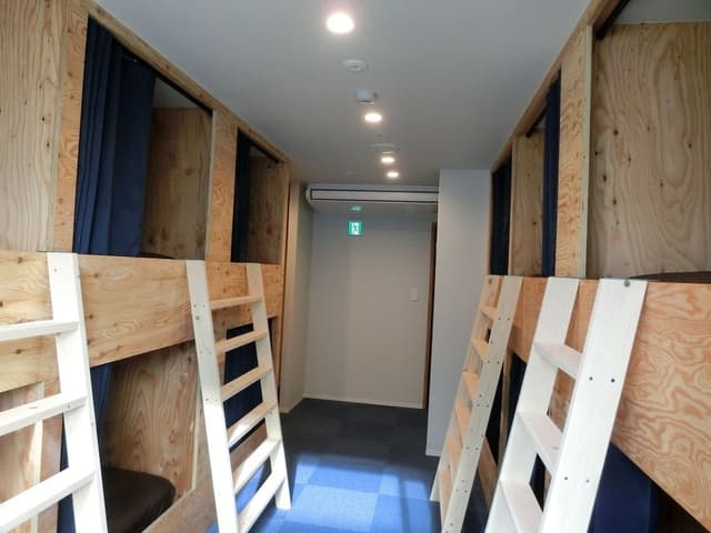 Shared Dormitory, Mixed Dorm