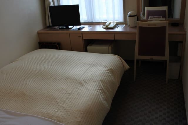 Semi Double Room, Non Smoking