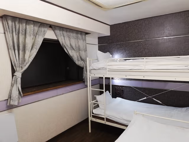 Triple Room with Bathroom