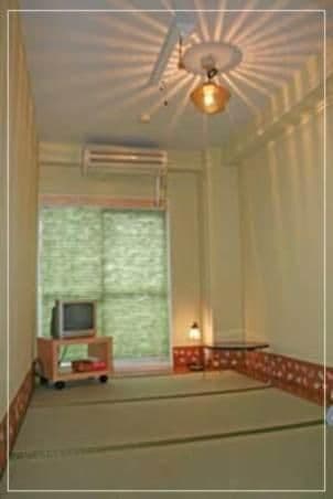 Japanese-Style Twin Room with Shared Bathroom