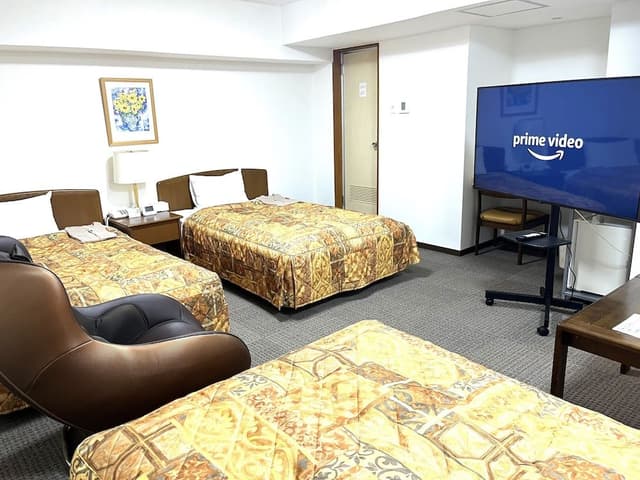 Triple Room, 3 Bedrooms, Non Smoking