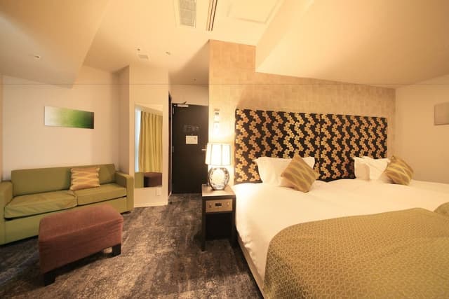 Deluxe Twin Room - Non Smoking (2 Double Bed) - Extrabed is from 3rd Adult