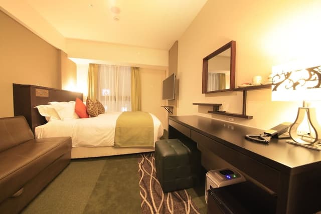 Superior Queen Room -Non Smoking (1 Queen Bed) - Extrabed is from 3rd adult