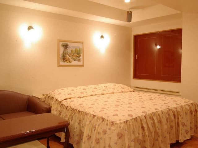 Standard Room, 1 Queen Bed (Couples Hotel)