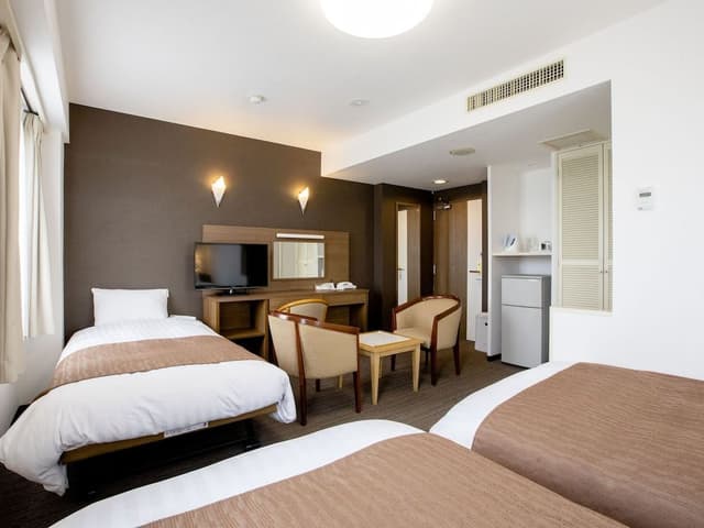 Triple Room, Non Smoking (24 sqm, 110cm Size Bed x3, for 1-3 People)