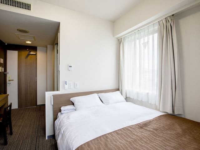 Double Room, Non Smoking (16 sqm, 160cm Size Bed, for 1-2 People)