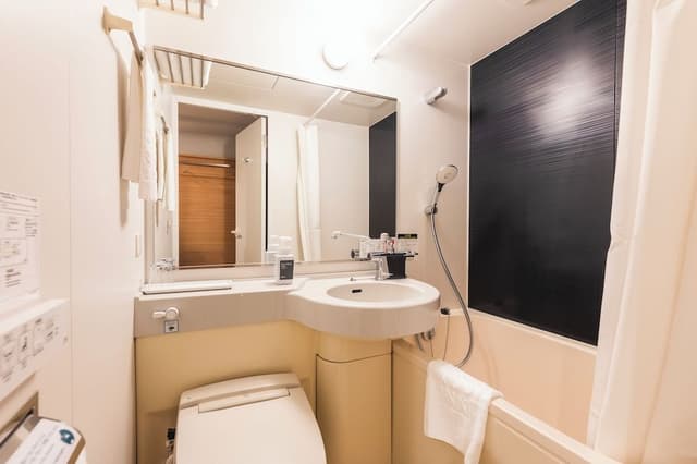 [Renovated] Standard Twin Room, Smoking