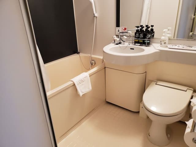 [Renovated] Standard Twin Room, Smoking