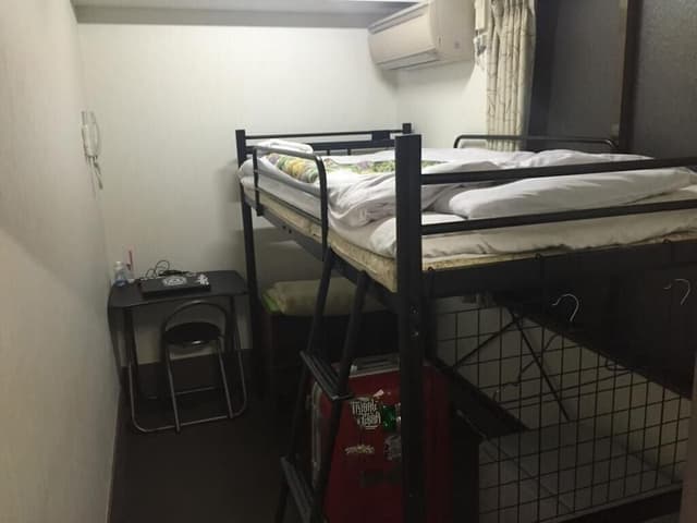 Newly Refurbished Single Room with a Loft Bed