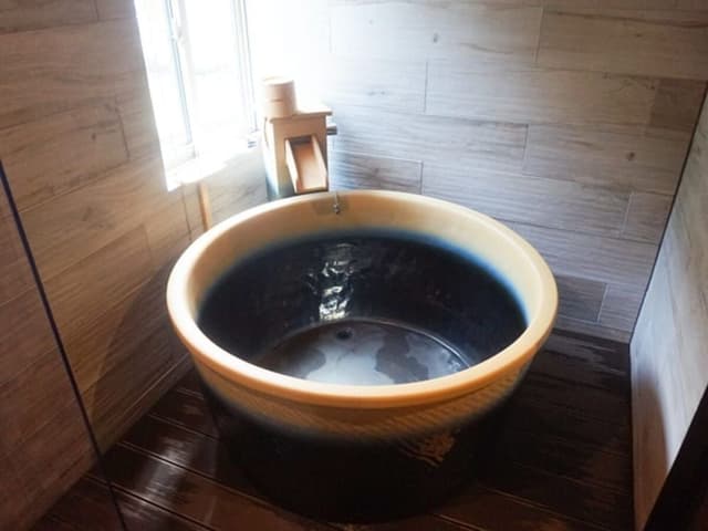 [Western Jr Suite with Loft] Private Open-air Bath