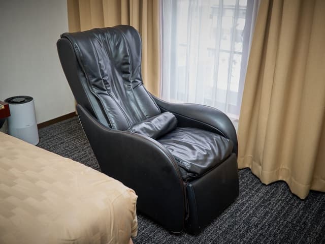 Premium Room Non Smoking (Airweave mattress, Smart TV)