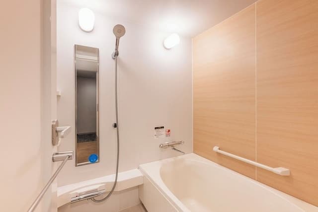 [Renovated] Premium + Sofa Twin Room, Non Smoking (Sofa used as a bed only for 3 guests)