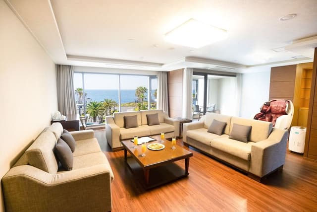 Spa Suite , 2 Bedrooms, Ocean View (Breakfast for 4 included)